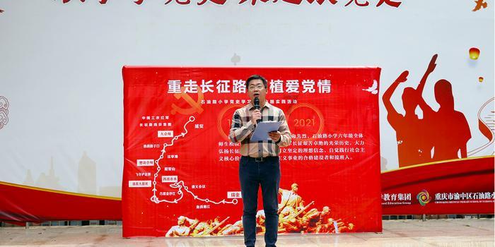 酒店悬空亚克力泳池：透明的网红无边泳池